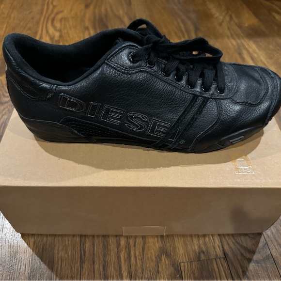 Diesel Other - NWT-Diesel Men’s Sneakers—size 9 1/2